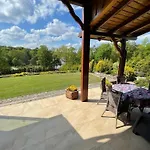Дом отдыха Zdunlandia Dom Nad Jeziorem, Jacuzzi, Kort, Basen Zduny (Starogard)