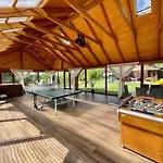 Дом отдыха Zdunlandia Dom Nad Jeziorem, Jacuzzi, Kort, Basen *