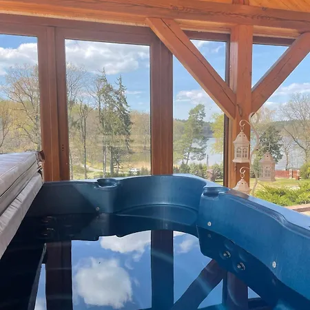 Zdunlandia Dom Nad Jeziorem, Jacuzzi, Kort, Basen 別荘 Zduny (Starogard)