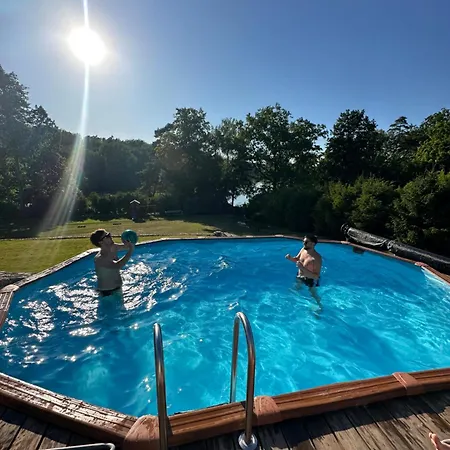 Zdunlandia Dom Nad Jeziorem, Jacuzzi, Kort, Basen Zduny (Starogard)
